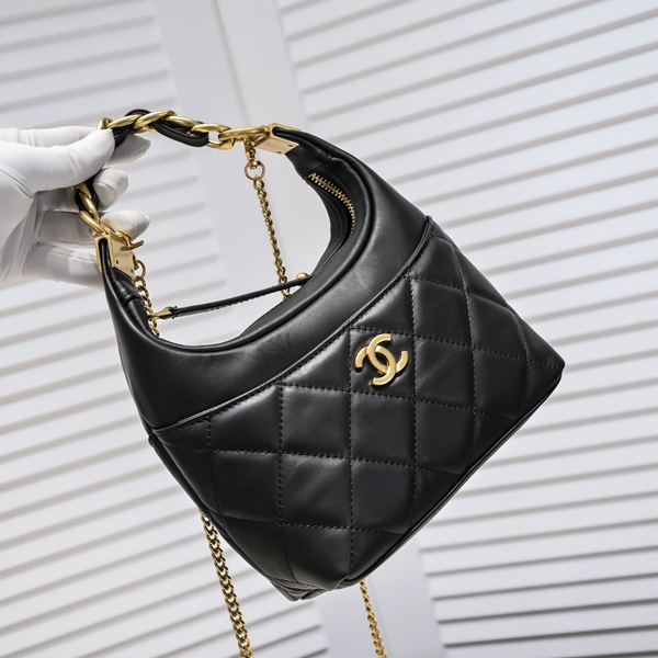 シャネルバッグ細部ディテール